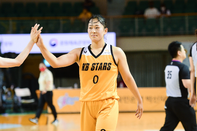 청주 KB 스타즈 엄서이. /사진=WKBL