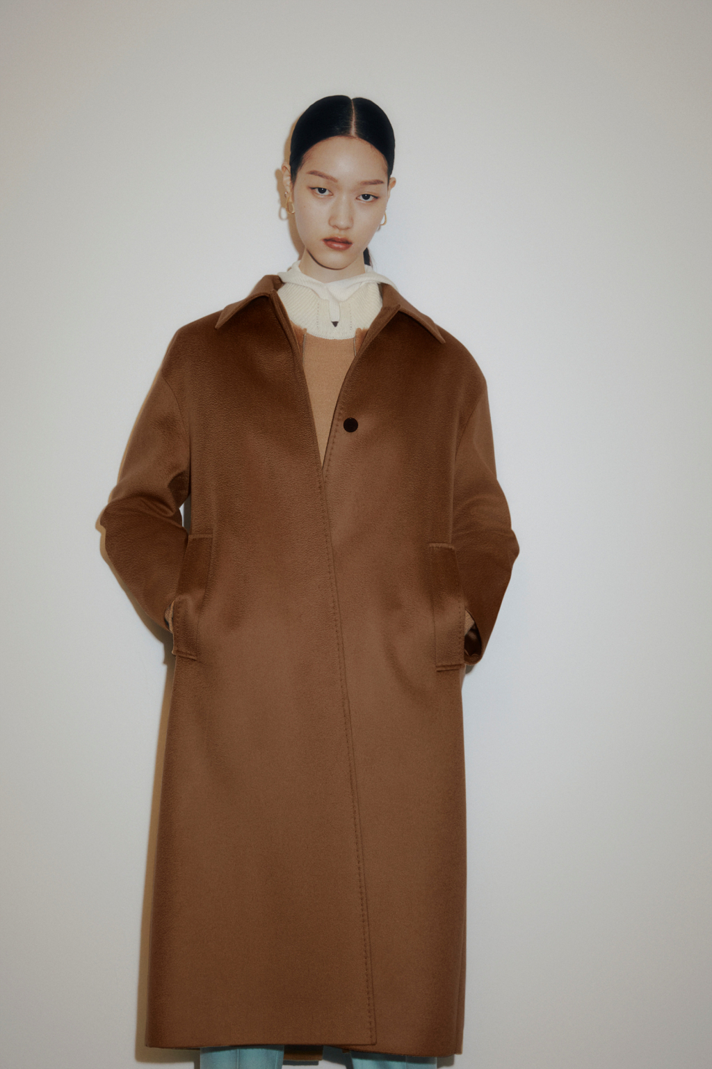 구호 22FW 캐시미어 아이콘 코트 /사진제공=삼성물산 패션