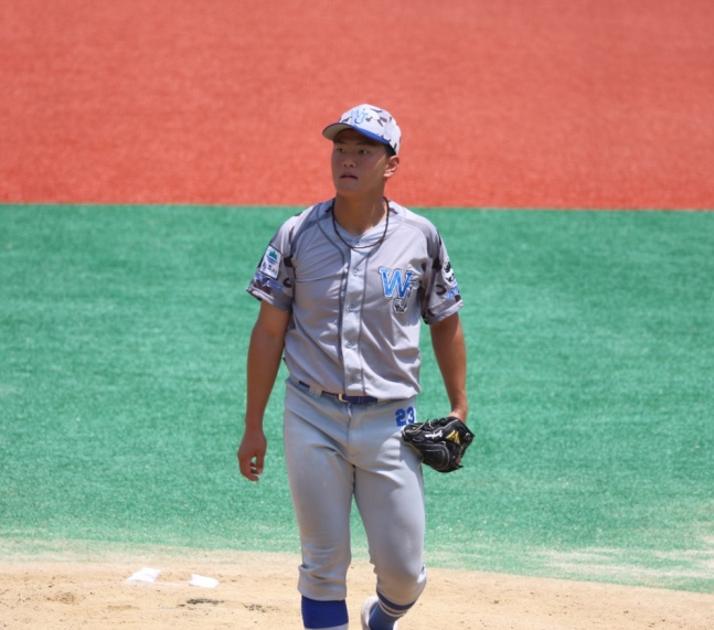 원주고 김건희(가운데)./사진=김건희 본인 제공