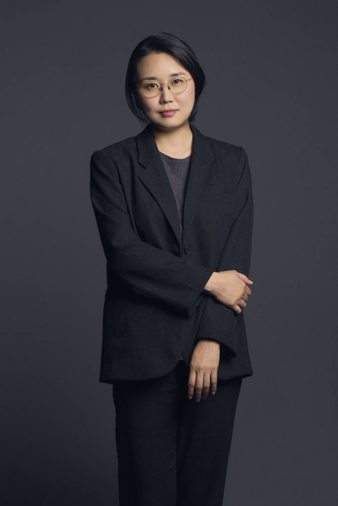 넷플릭스 오리지널 시리즈 '글리치'의 노덕 감독이 12일 오전 진행된 인터뷰를 위해 포즈를 취하고 있다. /사진제공=넷플릭스 2022.10.12 /사진=이동훈 기자 photoguy@