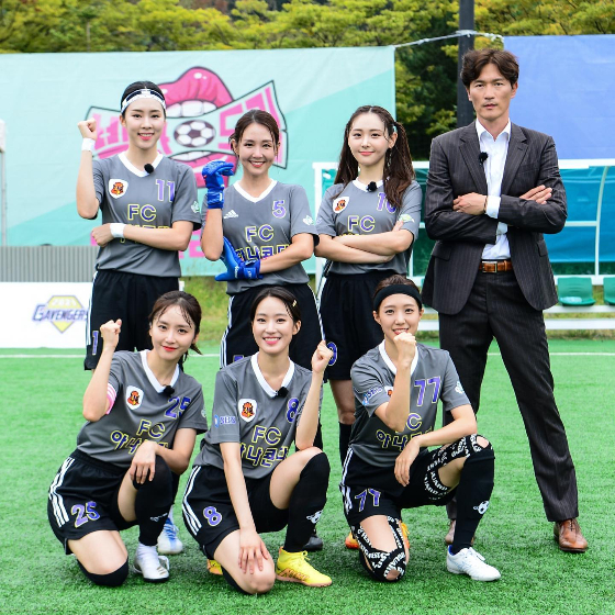 윤태진 아나운서가 속한 SBS '골 때리는 그녀들'의 FC아나콘다./사진=윤태진 아나운서 인스타그램