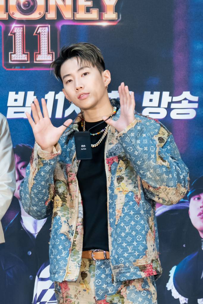 가수 박재범이 21일 오후 온라인 생중계로 진행된 엠넷 예능 '쇼미더머니 시즌11' 제작발표회에 참석해 포즈를 취하고 있다. /사진제공=엠넷 2022.10.21 /사진=이동훈 기자 photoguy@