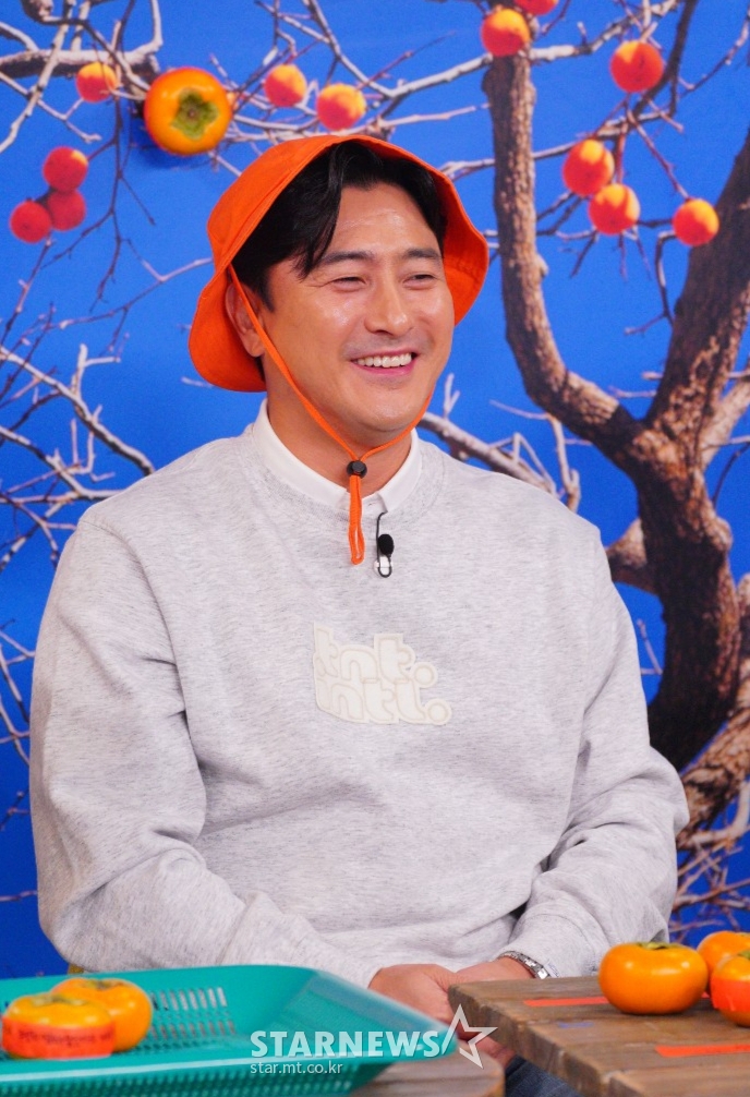 방송인 안정환이 21일 오후 온라인 생중계로 진행된 티캐스트 E채널 예능 '용감한 형사들2' 제작발표회에서 인사말을 하고 있다. 진실을 쫓는 형사들의 리얼한 사건일지 '용감한 형사들2'는 오늘(21일) 첫 방송된다. /사진제공=E채널 2022.10.21 /사진=이동훈 기자 photoguy@