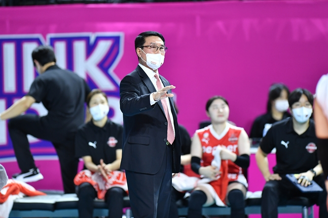 김형실 페퍼저축은행 감독./사진=KOVO
