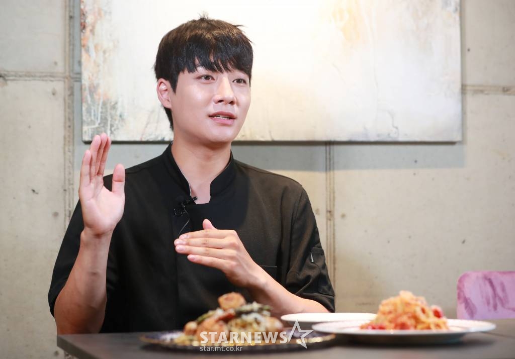2021.07.07 배우 강율 인터뷰 /사진=이동훈 기자 photoguy@