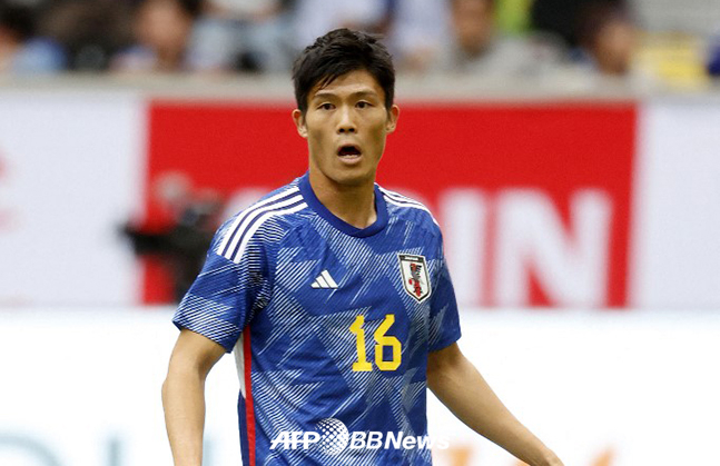 아스날 소속 일본 축구대표팀 수비수 도미야스 다케히로. /AFPBBNews=뉴스1
