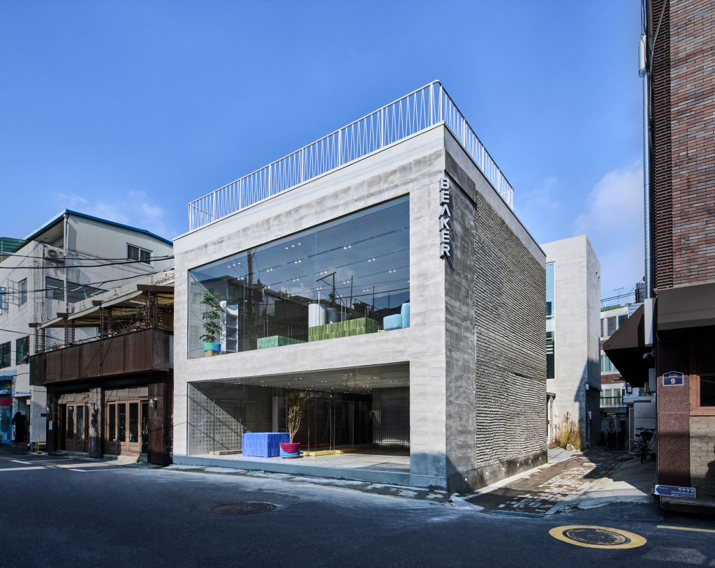 비이커 성수 플래그십 스토어 /사진제공=비이커