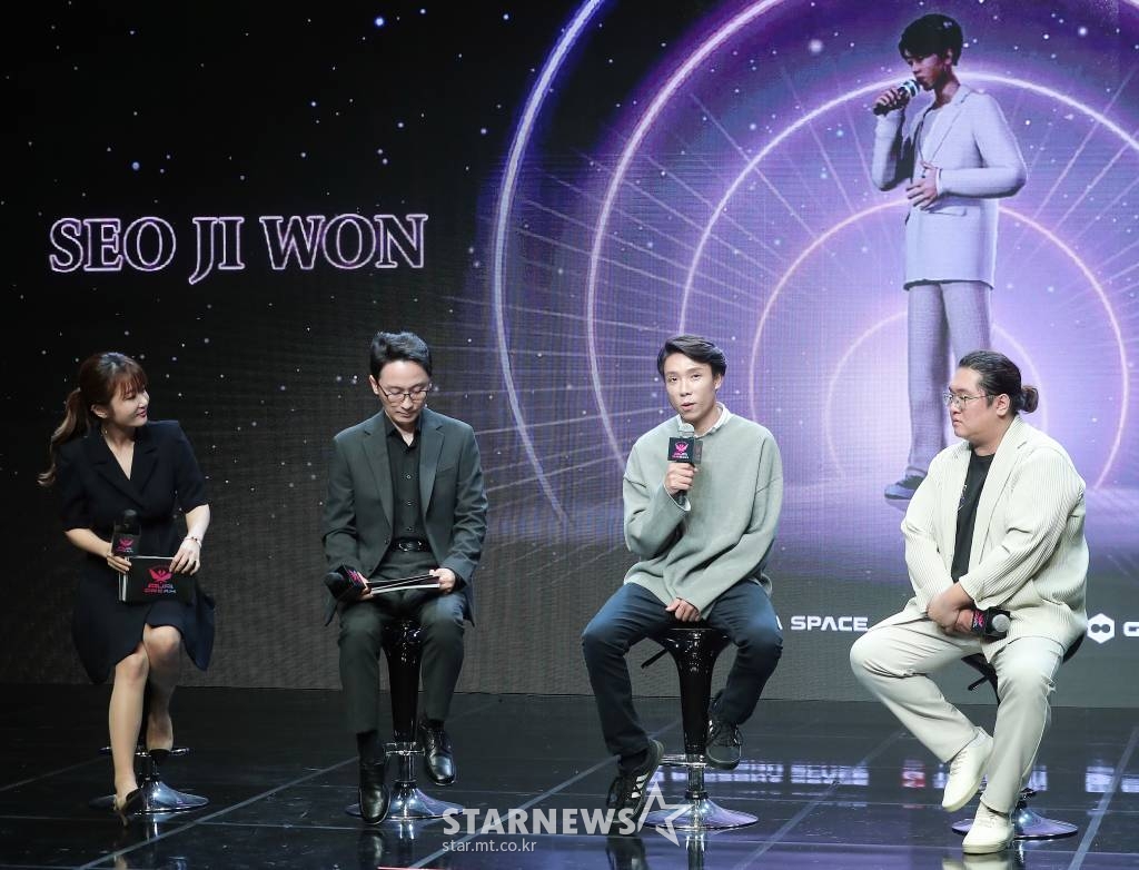 21일 오후 서울 강남구 청담동 일지아트홀에서 열린 TV CHOSUN 프로그램 '아바드림-故 서지원 아바타 기자간담회'에서 고인의 동생 박병훈 씨가 취재진 질의에 답하고 있다. 2022.11.21 /사진=김창현 기자 chmt@