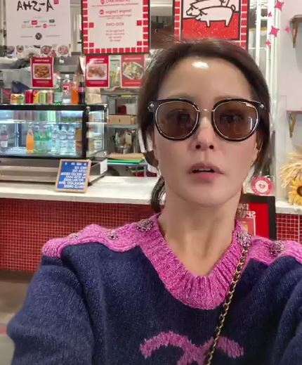 /사진=김희선 인스타그램