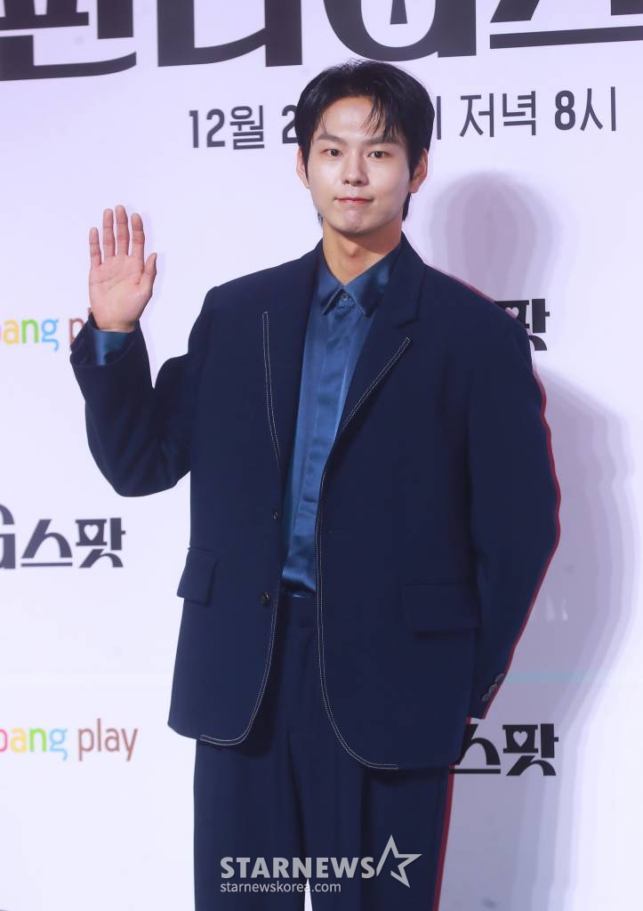 배우 박선호가 22일 오전 서울 강남구 조선 팰리스 호텔에서 진행된 쿠팡플레이 시리즈 '판타G스팟' 제작발표회에 참석해 포즈를 취하고 있다. 한번도 느껴본 적 없는 ‘희재(안희연)’와 사랑 없는 관계만 즐기는 ‘미나(배우희)’, 두 사람이 섹스 카운슬링을 진행하며 스스로를 알아가는 이야기 '판타G스팟'은 오는 23일 공개된다. /2022.12.22 /사진=이동훈 기자 photoguy@