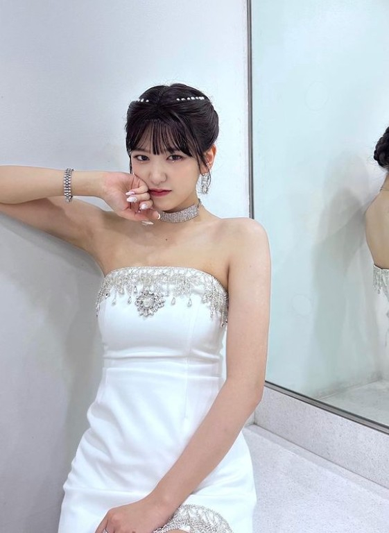 /사진=안유진 인스타그램