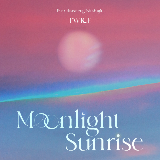 트와이스 선공개 영어 싱글 'MOONLIGHT SUNRISE' 커버/사진제공=JYP엔터테인먼트