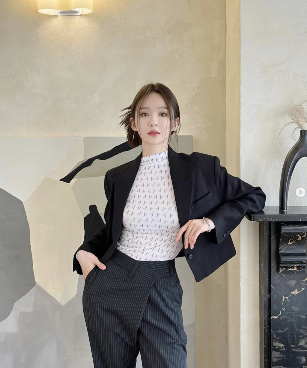 /사진=강민경 인스타그램