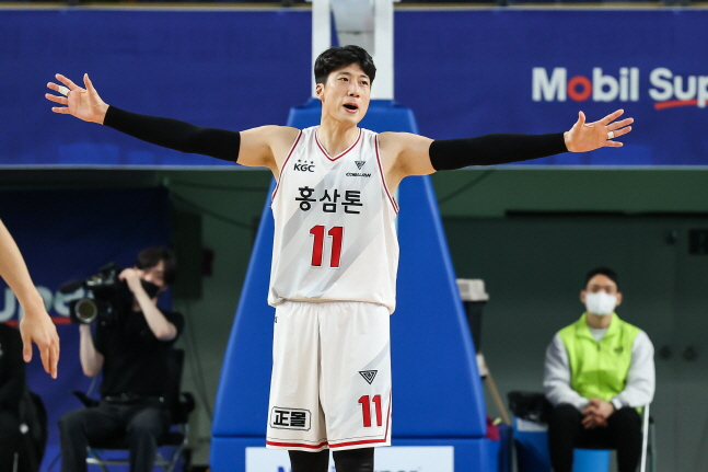 올 시즌을 끝으로 은퇴를 하겠다고 선언한 안양 KGC인삼공사 양희종. /사진=KBL