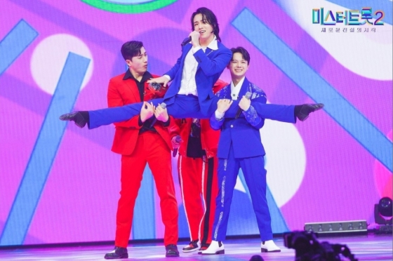 정민찬 /사진='미스터트롯2' 무대 모습