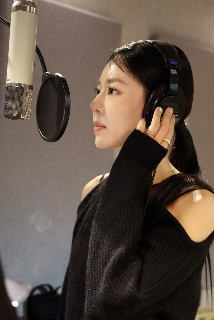 리사/사진제공=알앤디컴퍼니