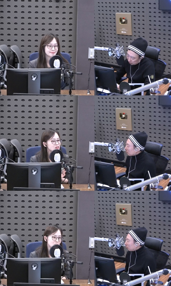 KBS 라디오 쿨FM '박명수의 라디오쇼'에 출연한 최유나 변호사(사진 왼쪽), DJ 박명수./사진= KBS 라디오 쿨FM '박명수의 라디오쇼' 보이는 라디오 캡처