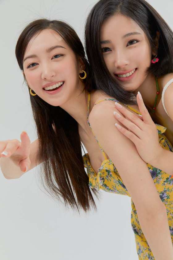 그룹 앨리스의 유경(사진 왼쪽), 소희/사진제공=아이오케이 컴퍼니(IOK COMPANY), 비비안