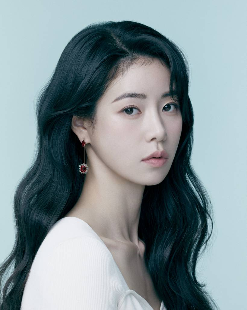 넷플릭스 오리지널 드라마 '더 글로리'의 배우 임지연이 17일 오전 진행된 인터뷰를 위해 포즈를 취하고 있다. /사진제공=넷플릭스 2023.03.17 /사진=이동훈 기자 photoguy@