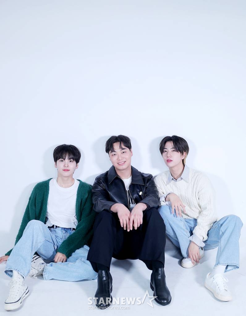 그룹 크래비티 형준-원진, 배우 임재혁 /사진=김창현 기자 chmt@