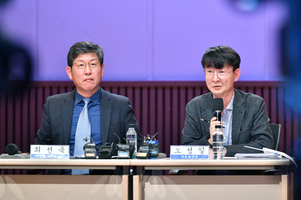 최선욱 KBS 전략기획실장, 오성일 KBS 수신료 국장/사진제공=KBS