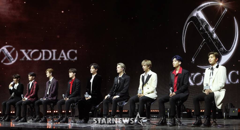 신인그룹 소디엑(XODIAC) 자얀이 25일 서울 광진구 광장동 예스24라이브홀에서 진행된 데뷔 곡 '쓰로우 어 다이스(THROW A DICE)‘ 발매 기념 쇼케이스에서 인사말을 하고 있다. 2023.4.25 /사진=김창현 기자 chmt@