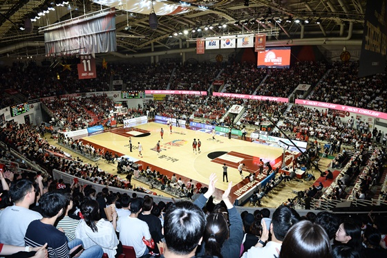 사상 최고 입장수익을 기록한 프로농구. /사진=KBL 제공