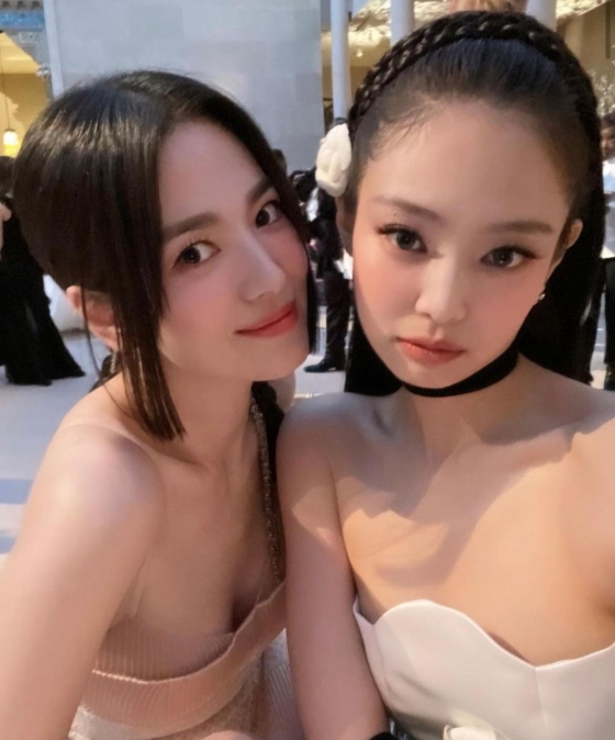 송혜교 제니