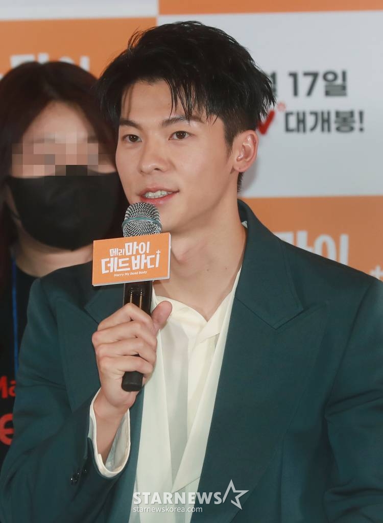 대만 배우 허광한이 12일 오후 서울 CGV용산아이파크몰에서 진행된 영화 '메리 마이 데드바디'(감독 청 웨이 하오) 언론시사회에 참석해 질문에 답하고 있다. /2023.05.12 /사진=이동훈 기자 photoguy@