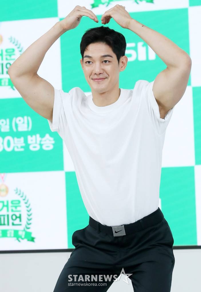 배우 박재민이 2일 오전 서울 영등포구 여의도동 KBS본관에서 진행된 KBS1 '즐거운 챔피언 시즌3-어울림픽' 제작발표회에 참석해 포즈를 취하고 있다. '어울림픽'은 장애인과 비장애인이 함께 팀을 만들어 전국대회에 출전하는 과정을 그린 프로그램이다. 2023.06.02 /사진=김창현 기자 chmt@