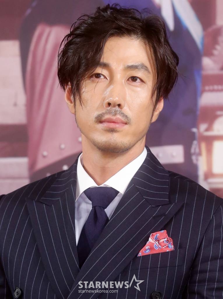 29일 오후 서울 여의도 63빌딩에서 열린 MBC 새 월화드라마 '야경꾼일지' 제작발표회 /사진=홍봉진기자 honggga@