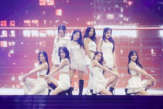 프로미스나인/사진=플레디스 엔터테인먼트