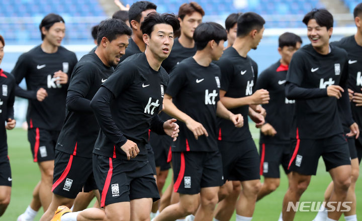 한국 축구대표팀의 팀 훈련 모습. /사진=뉴시스