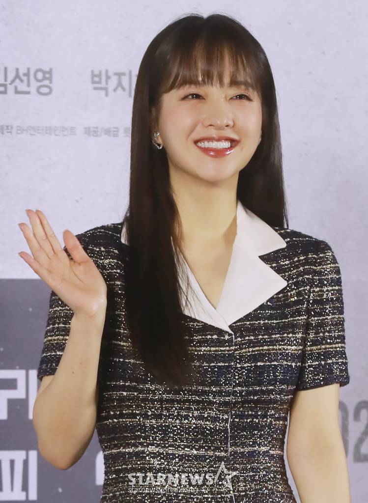배우 박보영이 21일 오전 서울 광진구 롯데시네마 건대입구점에서 진행된 영화 '콘크리트 유토피아'(감독 엄태화) 제작발표회에 참석해 포즈를 취하고 있다. 대지진으로 폐허가 되어 버린 서울, 유일하게 남은 황궁 아파트로 생존자들이 모여들며 시작되는 재난 드라마 '콘크리트 유토피아'는 오는 8월 개봉 예정이다. /2023.06.21 /사진=이동훈 기자 photoguy@