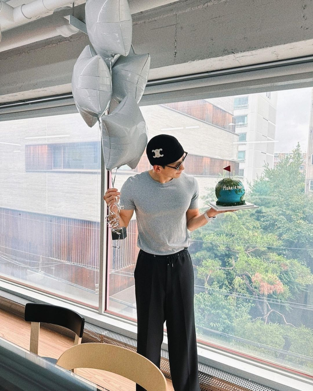 /사진=비 SNS