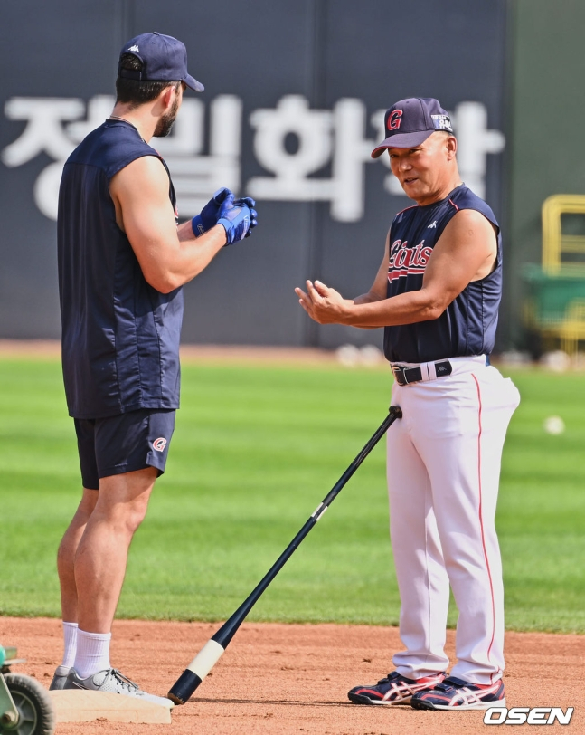 김평호 롯데 자이언츠 코치.