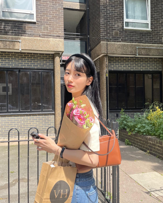 수지./사진=수지 인스타그램