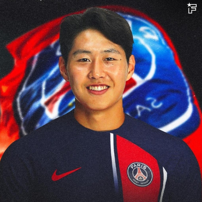 이강인이 PSG 유니폼을 입은 가상의 모습. /사진=프랑스 레퀴프 산티 아우나 SNS