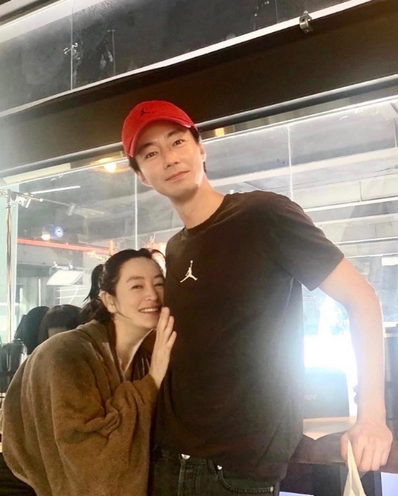 김혜수, 조인성/사진=김혜수 인스타그램