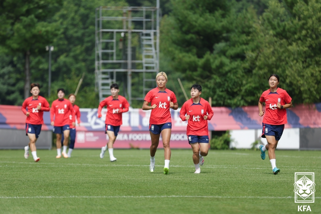 연습 중인 한국 여자 축구대표팀. /사진=대한축구협회