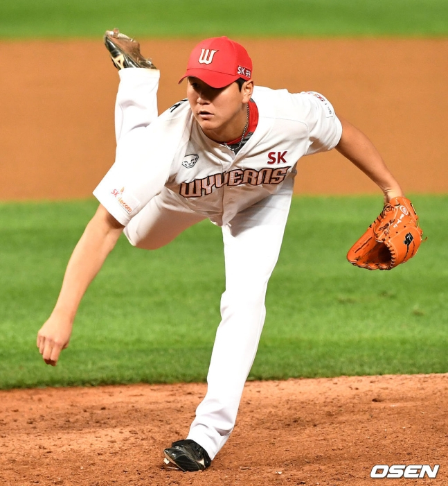 SK 와이번스 시절 이원준.