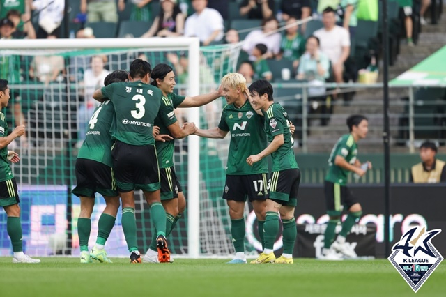 전북현대 선수들. /사진=한국프로축구연맹 제공
