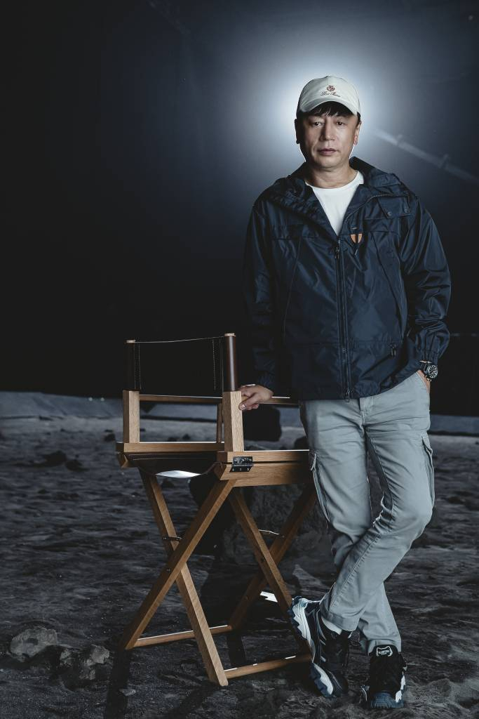 영화 '더 문'의 김용화 감독이 27일 진행된 인터뷰를 위해 포즈를 취하고 있다. /사진제공=CJENM 2023.07.27 /사진=이동훈 기자 photoguy@
