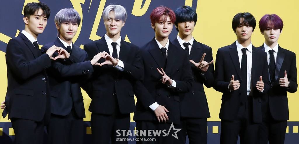 보이 그룹 NCT DREAM(엔시티 드림)이 17일 오후 서울 송파구 롯데호텔 월드에서 진행된 정규 3집 'ISTJ'(아이에스티제이) 발매 기념 기자간담회에 참석해 포즈를 취하고 있다. 이번 앨범명과 동명의 타이틀 곡 'ISTJ'는 하이브리드 힙합 댄스 곡으로 가사에는 MBTI의 정형화된 틀을 깨고, ISTJ인 상대를 해석하는 나만의 방법을 가졌다는 ENFP의 자신감에 찬 이야기를 담았으며 NCT DREAM만의 색깔로 해석한 MBTI는 어떤 매력일지 궁금증을 고조시킨다. 2023.07.17 /사진=김창현 기자 chmt@