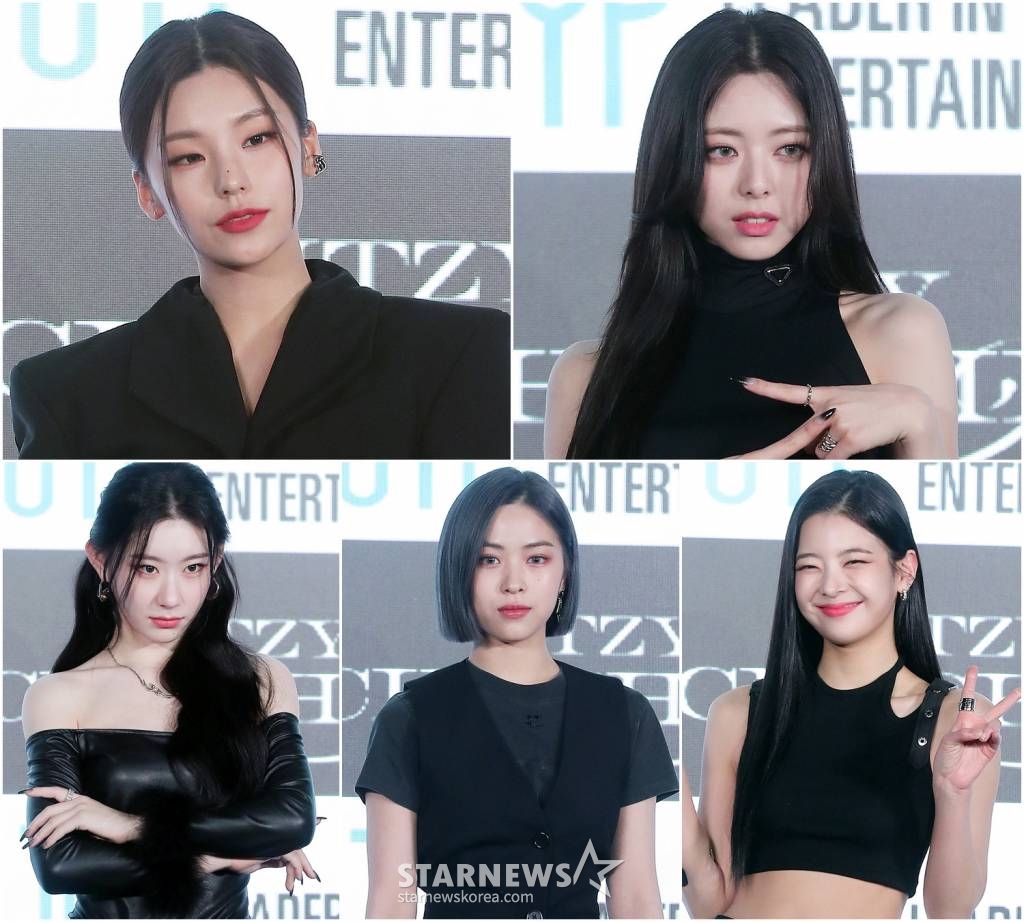 걸그룹 ITZY(있지)가 25일 오후 서울 영등포구 여의도동 페어몬트 앰배서더에서 열린 미니 6집 '체셔'(CHESHIRE) 발매 기념 기자간담회에 참석해 포즈를 취하고 있다. 이번 앨범에는 동명의 타이틀곡 '체셔'를 비롯해 '스노위(Snowy)', '프리키(Freaky)', 지난달 21일 발표한 선공개 영어 싱글 '보이즈 라이크 유(Boys Like You)'까지 총 4곡이 수록됐다. 2022.11.25 /사진=김창현 기자 chmt@