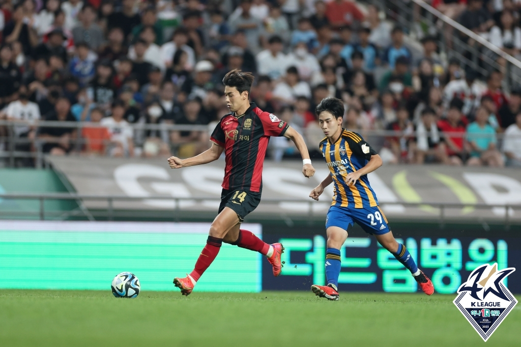 FC서울 미드필더. 임상협(가운데. /사진=한국프로축구연맹