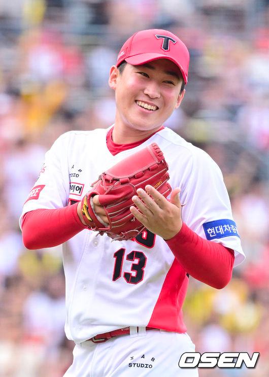 KIA 윤영철.