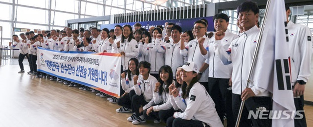 기념사진에 임하는 한국 아시안게임 선수단. /사진=뉴시스 제공