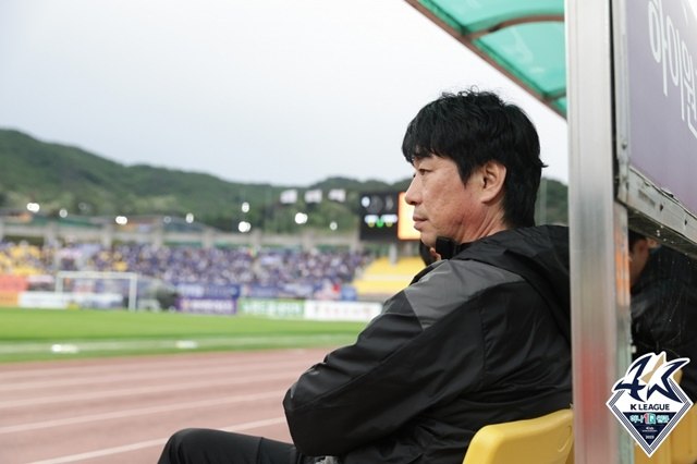 김병수 감독. /사진=한국프로축구연맹 제공