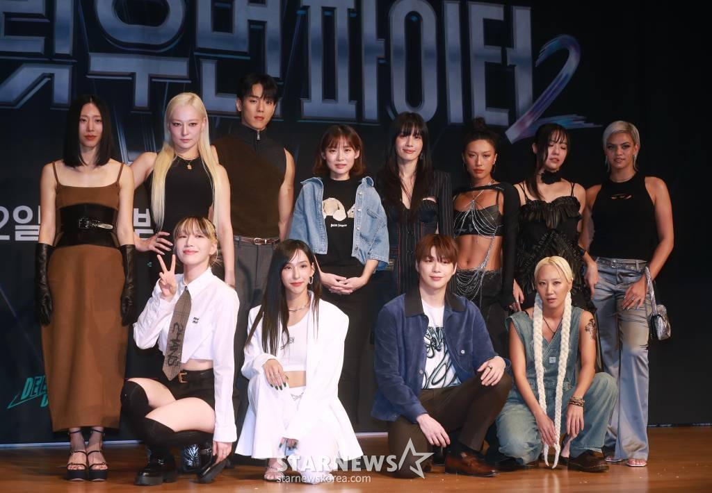 스트리트 우먼 파이터2 출연진이 17일 오후 서울 성암동 DMC타워에서 진행된 '스트릿 우먼 파이터2' 제작발표회에서 포즈를 취하고 있다. /2023.08.17 /사진=이동훈